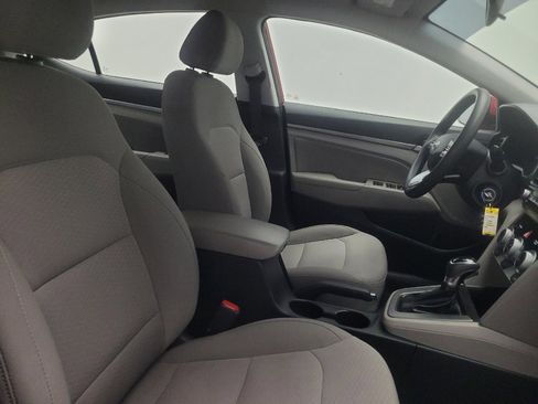 Used 2019 Hyundai Elantra SEL FWD image 21