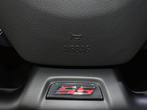 Used 2021 Chevrolet Camaro SS RWD image 34