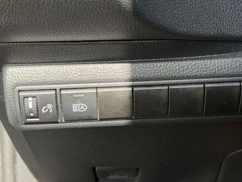 Used 2024 Toyota Corolla LE FWD image 23
