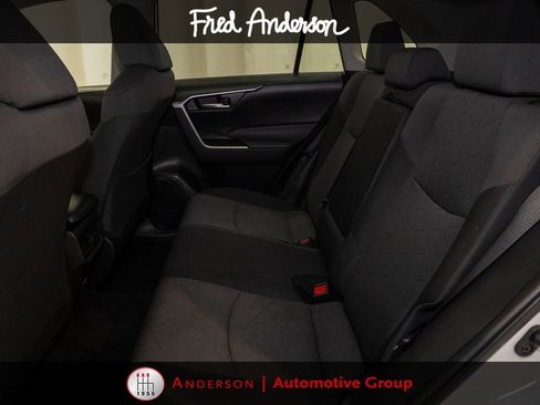 Used 2024 Toyota RAV4 XLE FWD image 8