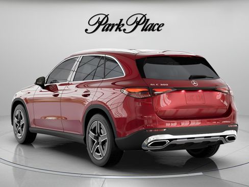 Used 2026 Mercedes-Benz GLC 300 4MATIC image 30