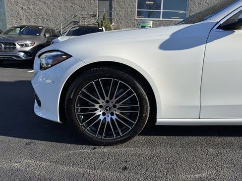 Used 2025 Mercedes-Benz C 300 4MATIC Sedan image 9