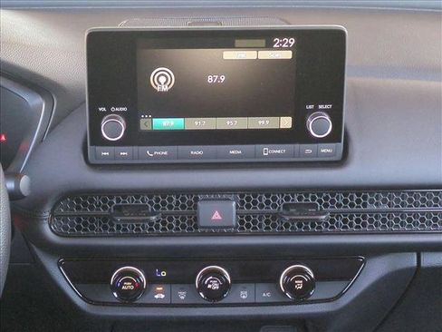 Used 2025 Honda HR-V LX image 14