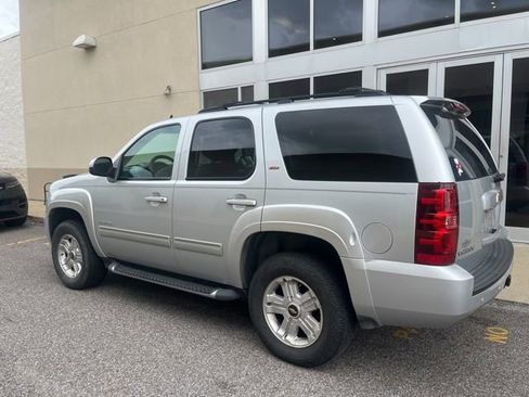 Used 2012 Chevrolet Tahoe LT RWD image 6