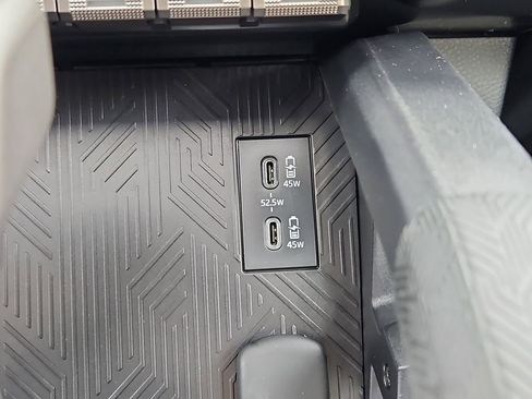 New 2026 Toyota Tacoma Limited AWD/4WD image 16