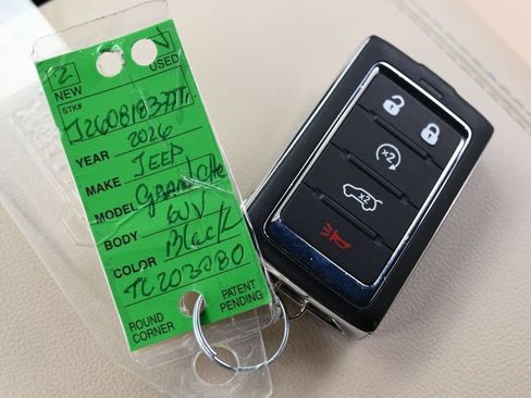 Used 2026 Jeep Grand Cherokee Limited RWD image 29