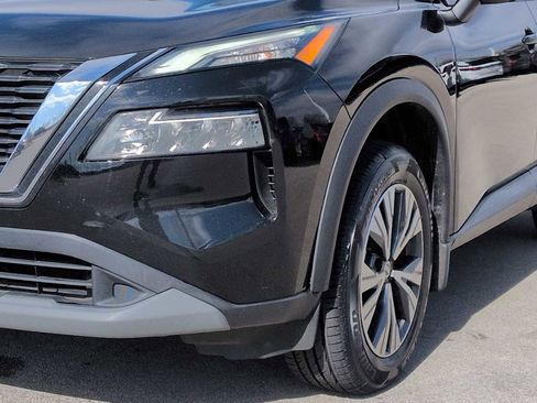 Used 2021 Nissan Rogue SV w/ Premium Package image 10