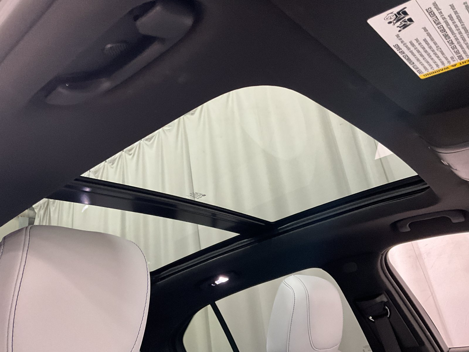 Used 2025 Cadillac XT4 Sport AWD/4WD image 21