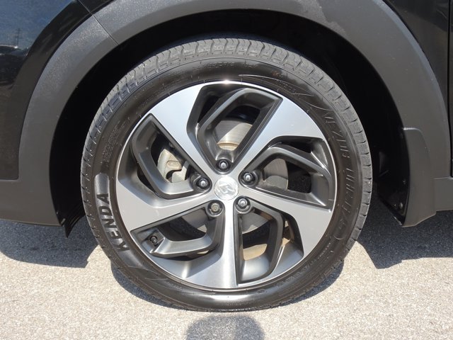 Used 2017 Hyundai Tucson Limited w/ Limited Ultimate Package 03 FWD image 28