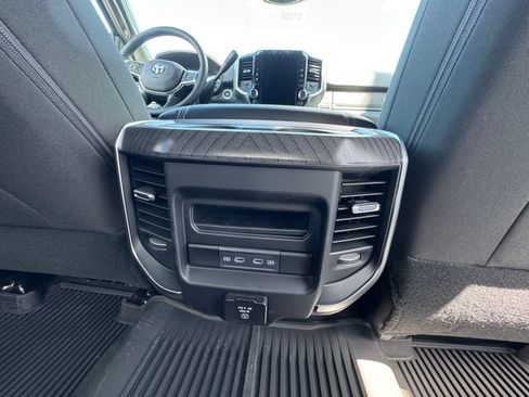 New 2026 RAM 2500 Big Horn AWD/4WD image 32
