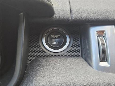 Used 2016 Land Rover Range Rover Sport HSE image 21