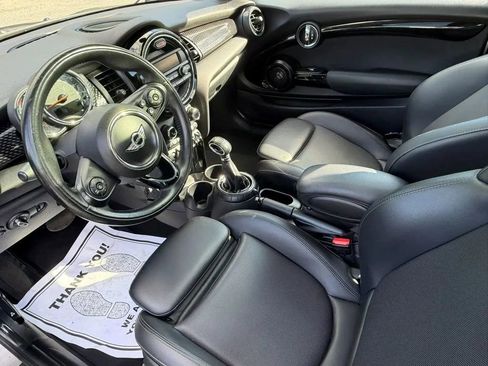 Used 2016 MINI Cooper S FWD image 2