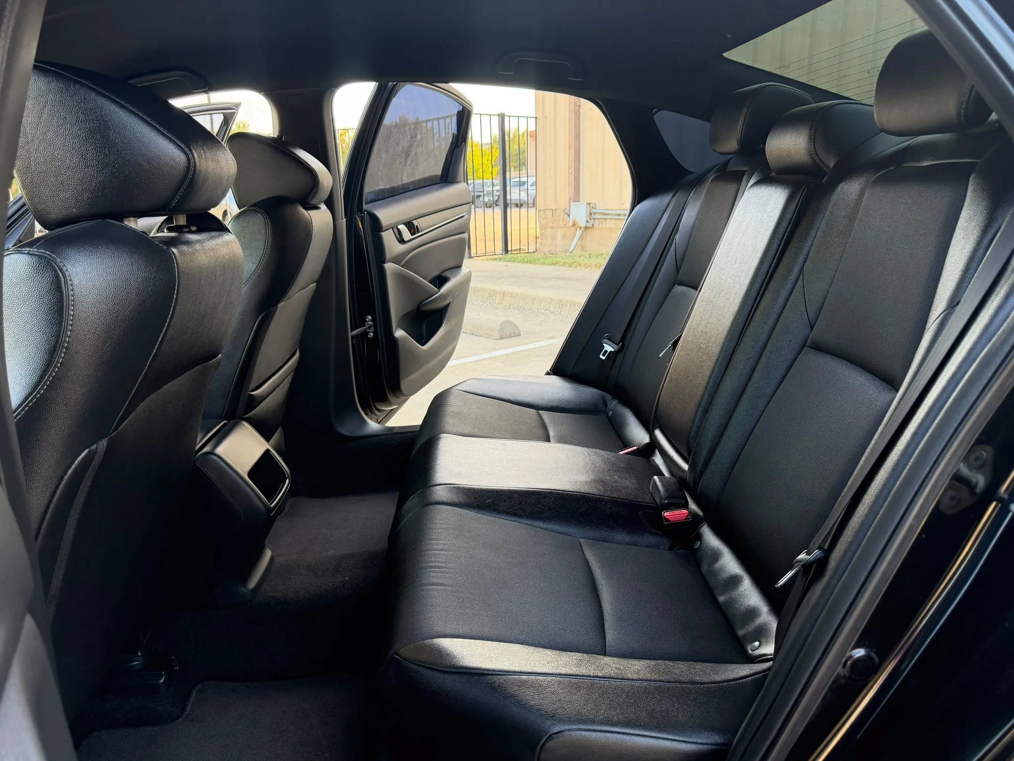 Used 2020 Honda Accord Sport image 13