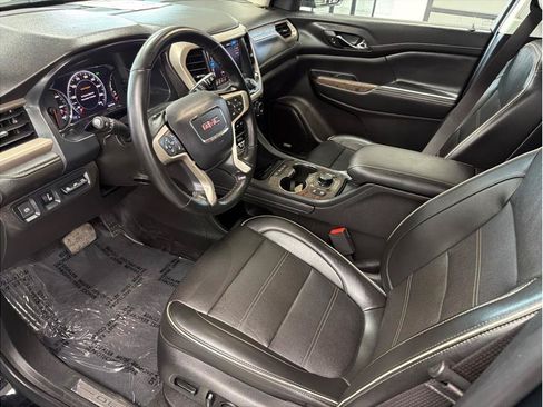 Used 2023 GMC Acadia Denali FWD image 9