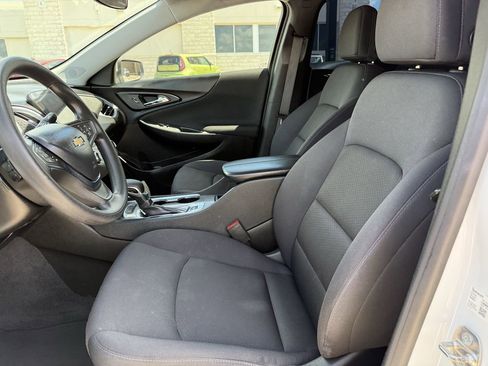 Used 2024 Chevrolet Malibu LT FWD image 23