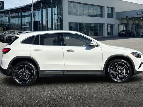 New 2026 Mercedes-Benz GLA 250 4MATIC image 3