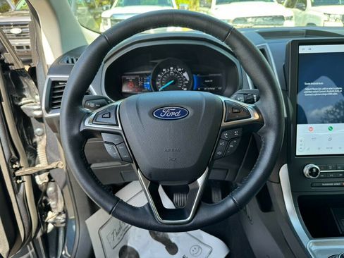 Used 2024 Ford Edge SEL w/ Convenience Package AWD/4WD image 5