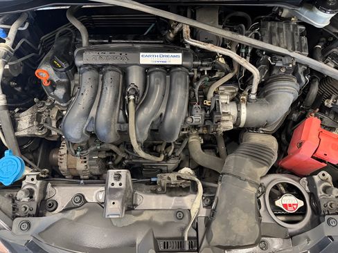Used 2015 Honda Fit LX image 11