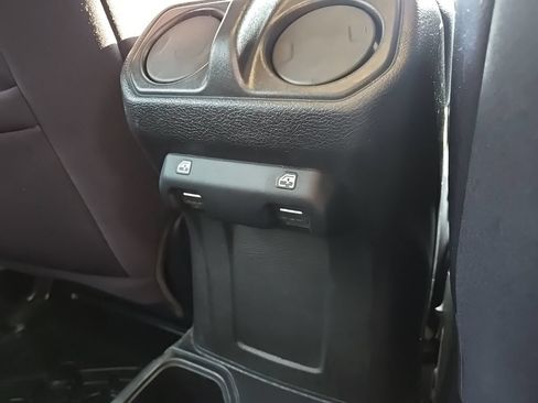 Used 2019 Jeep Wrangler Unlimited Sport S AWD/4WD image 86
