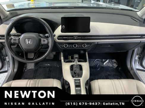 Used 2025 Honda HR-V EX-L image 9