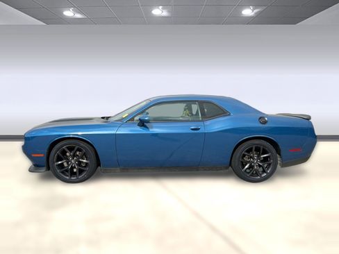 Used 2021 Dodge Challenger GT w/ Blacktop Package image 2
