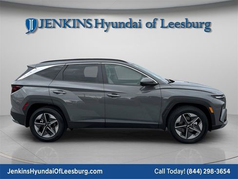 New 2026 Hyundai Tucson SEL image 2