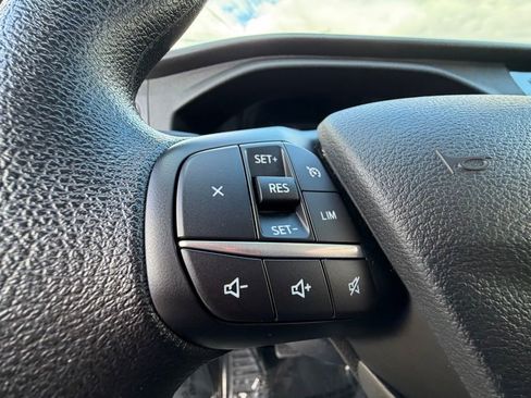 Used 2023 Ford Transit 350 XLT image 20