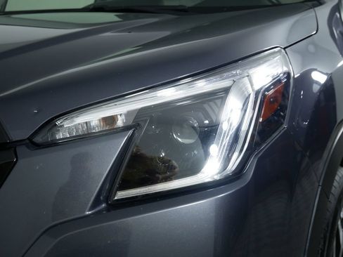 Used 2023 Subaru Forester Premium AWD/4WD image 14