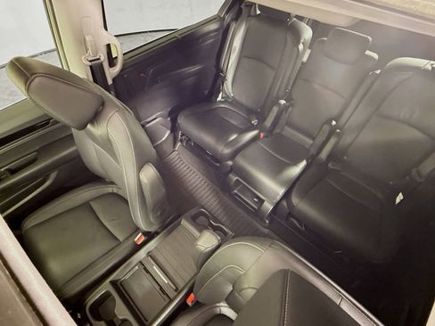 Used 2024 Honda Odyssey Touring image 27