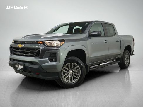 Used 2023 Chevrolet Colorado LT w/ LT Convenience Package II image 1