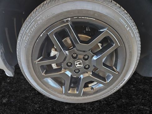 Used 2024 Honda Passport Black Edition image 27