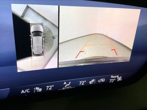 Used 2025 Buick Enclave Sport Touring image 21