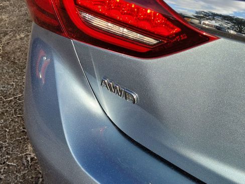 Used 2018 INFINITI Q50 Luxe AWD/4WD image 9