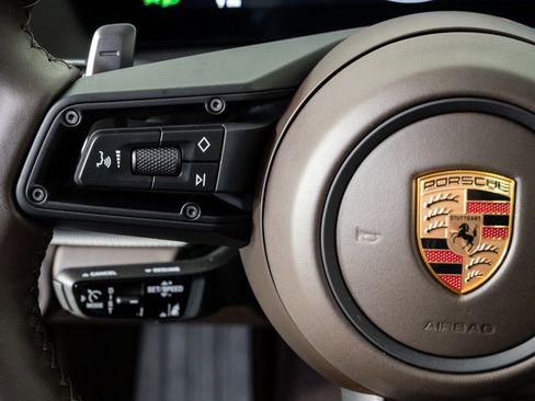 New 2026 Porsche Panamera 4 image 10