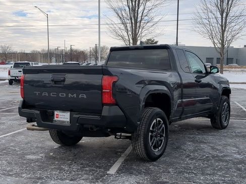 Certified 2025 Toyota Tacoma SR image 5