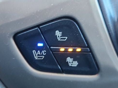 Used 2015 GMC Sierra 2500 Denali image 24