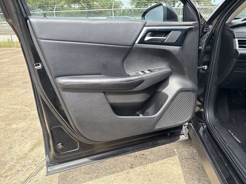 Used 2022 Mitsubishi Outlander SE FWD image 11