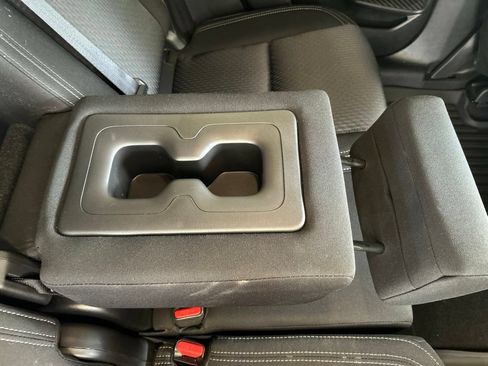Used 2025 Mitsubishi Outlander ES FWD image 26