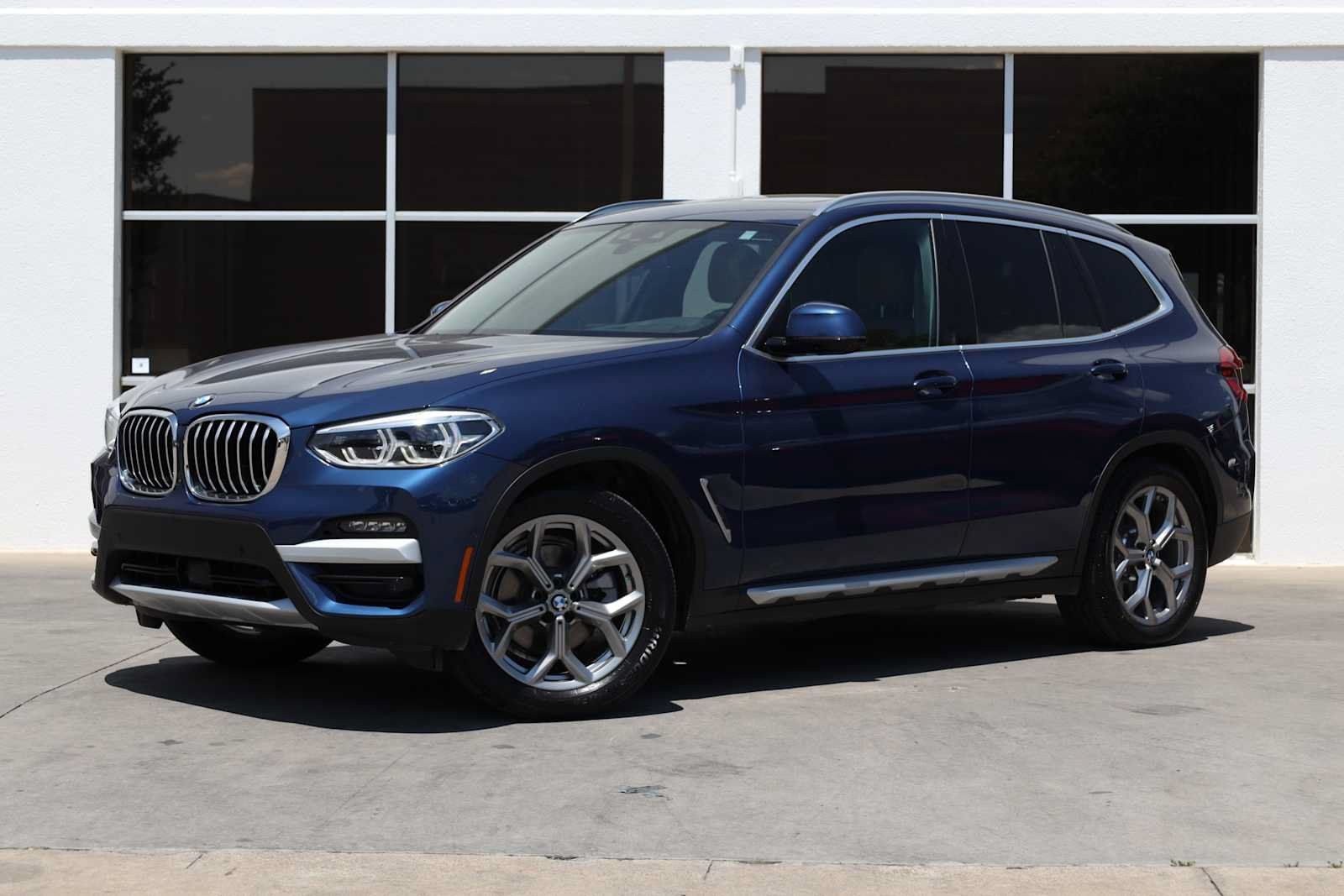 Used 2021 BMW X3 xDrive30i w/ Executive Package AWD/4WD image 1