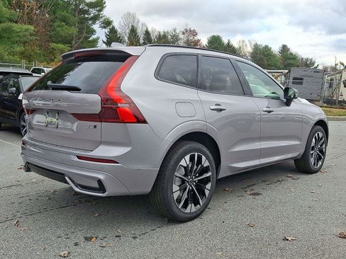 New 2026 Volvo XC60 B5 Plus w/ Protection Package Premier AWD/4WD image 4