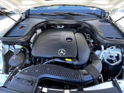 Used 2022 Mercedes-Benz GLC 300 GLC 300 image 30
