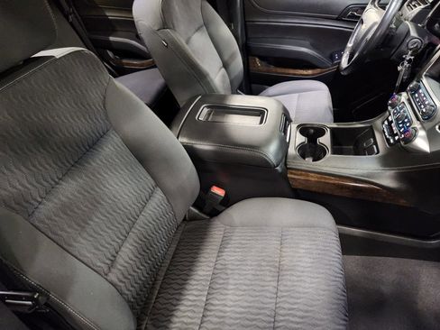 Used 2019 Chevrolet Tahoe LS w/ Enhanced Driver Alert Package RWD image 29
