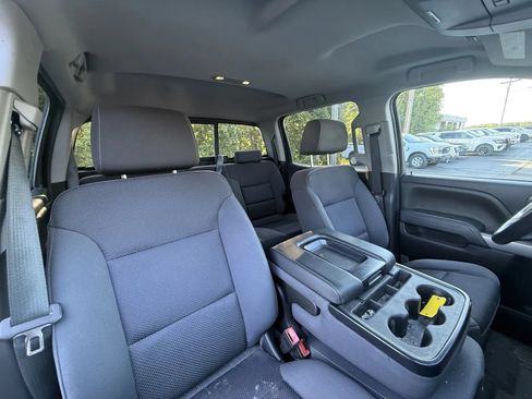 Used 2018 Chevrolet Silverado 1500 LT w/ All Star Edition AWD/4WD image 11