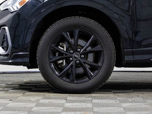 Used 2024 Audi Q3 2.0T Premium image 44