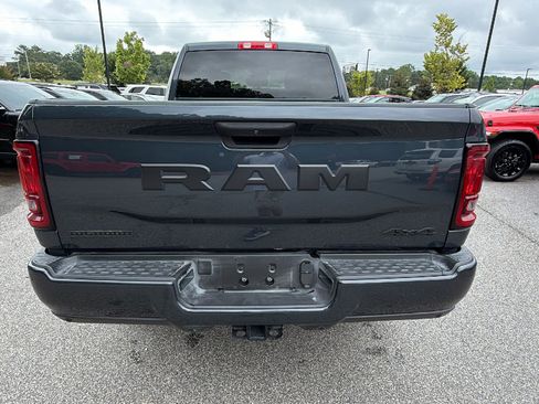 Used 2026 RAM 2500 Big Horn AWD/4WD image 9