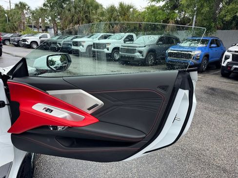 New 2025 Chevrolet Corvette Z06 w/ Z07 Performance Package RWD image 20
