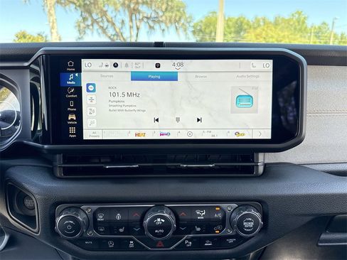 New 2025 Jeep Wrangler Sport S image 22