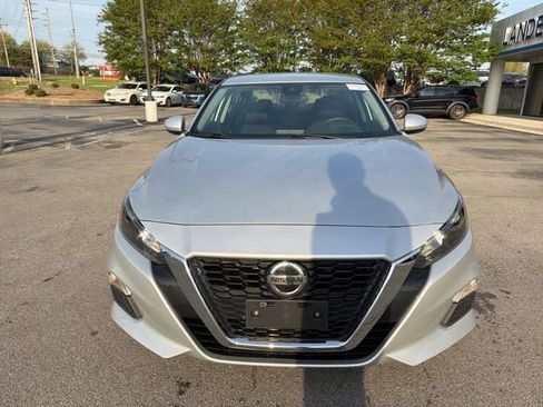 Used 2022 Nissan Altima 2.5 S image 9