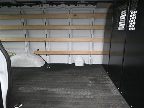 Used 2024 GMC Savana 2500 w/ Driver Convenience Package image 14