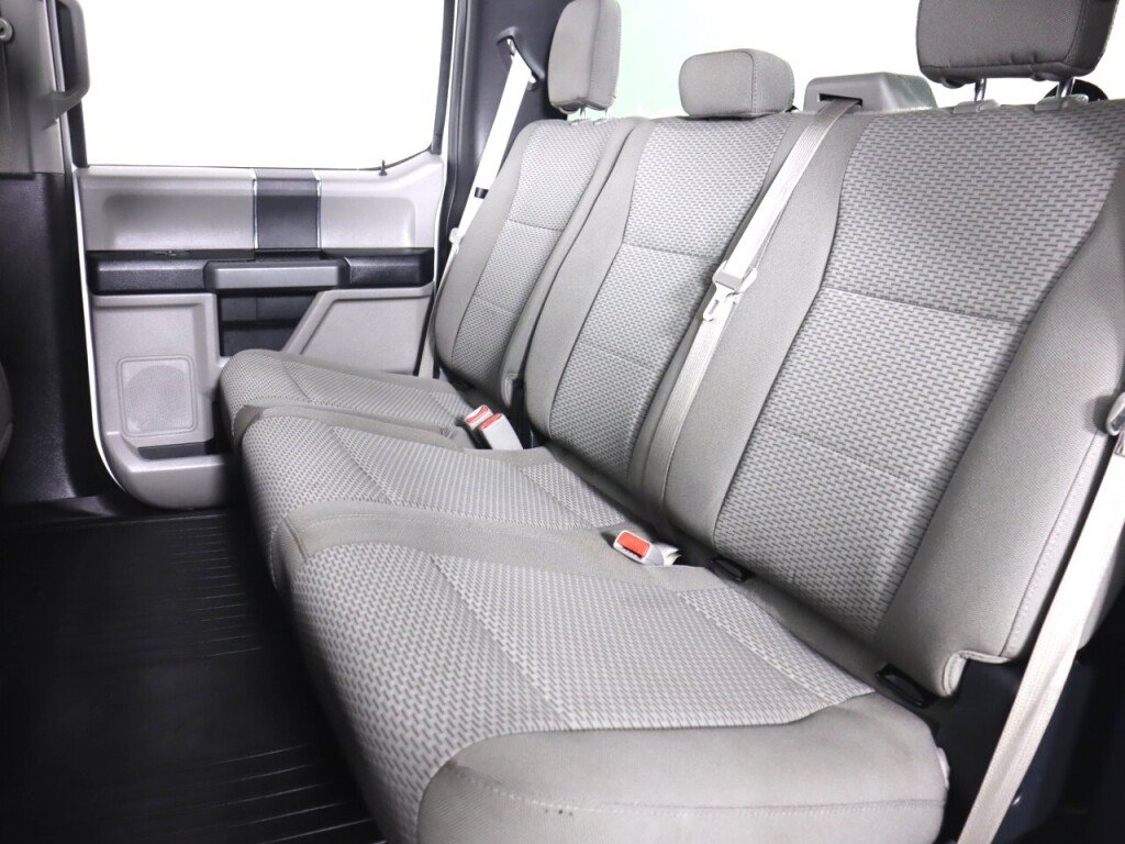 Used 2017 Ford F150 XLT AWD/4WD image 30